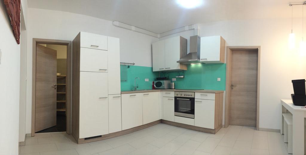 Apartments Sik 2 科佩尔 外观 照片